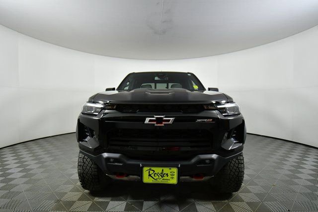 Used 2026 Chevrolet Colorado ZR2 AWD/4WD image 7