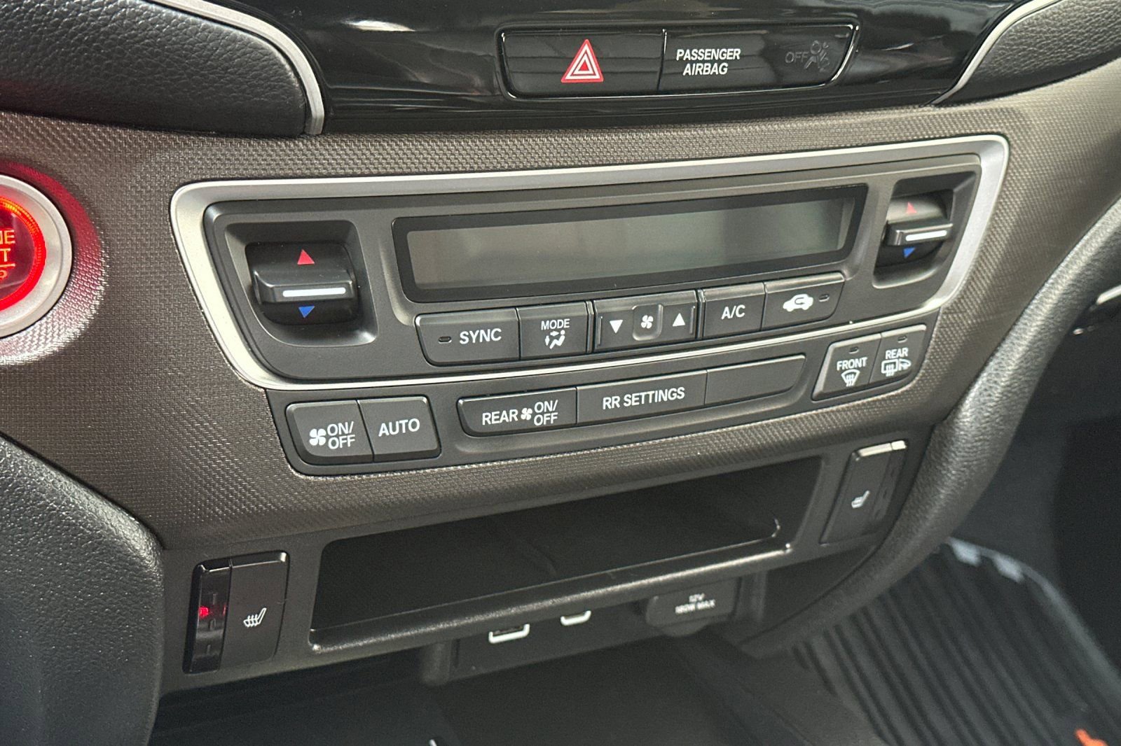 Used 2024 Honda Passport TrailSport image 24