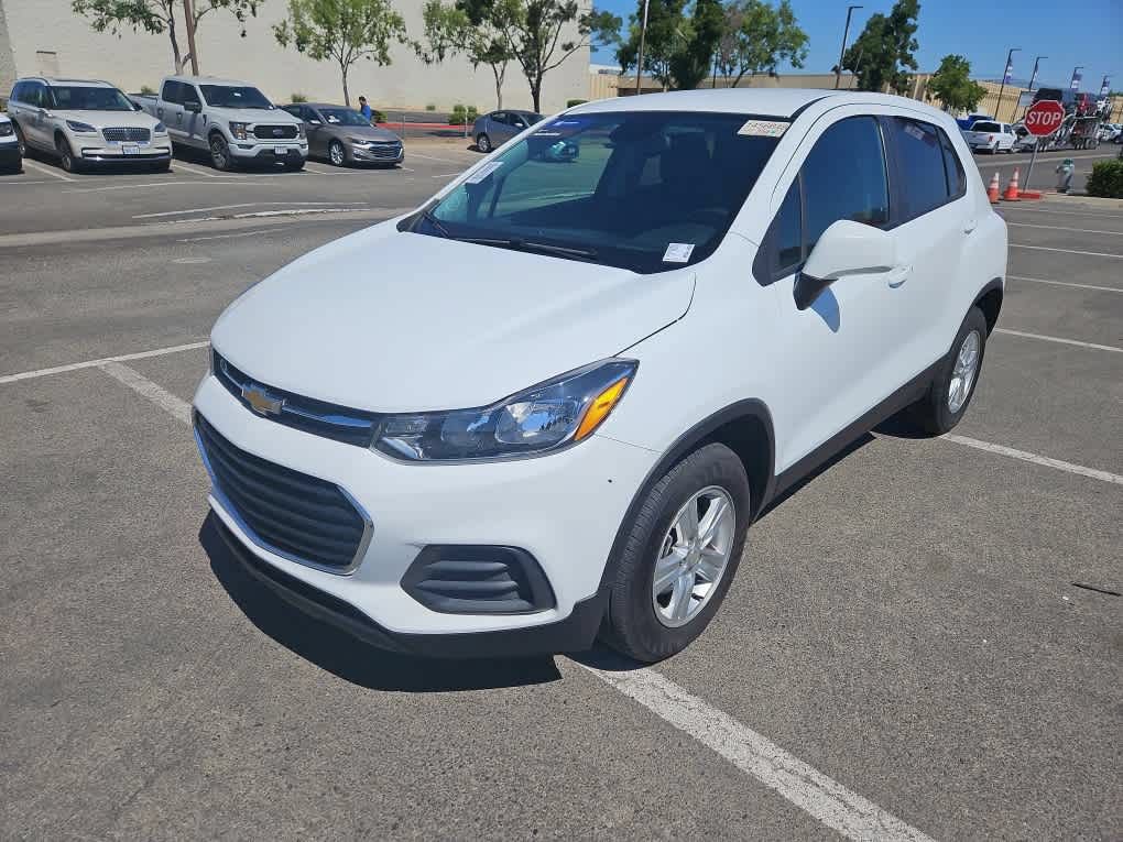 Used 2022 Chevrolet Trax LS w/ Tint and Cruise Package