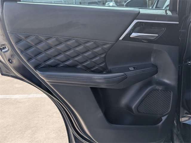 Used 2022 Mitsubishi Outlander SEL image 21