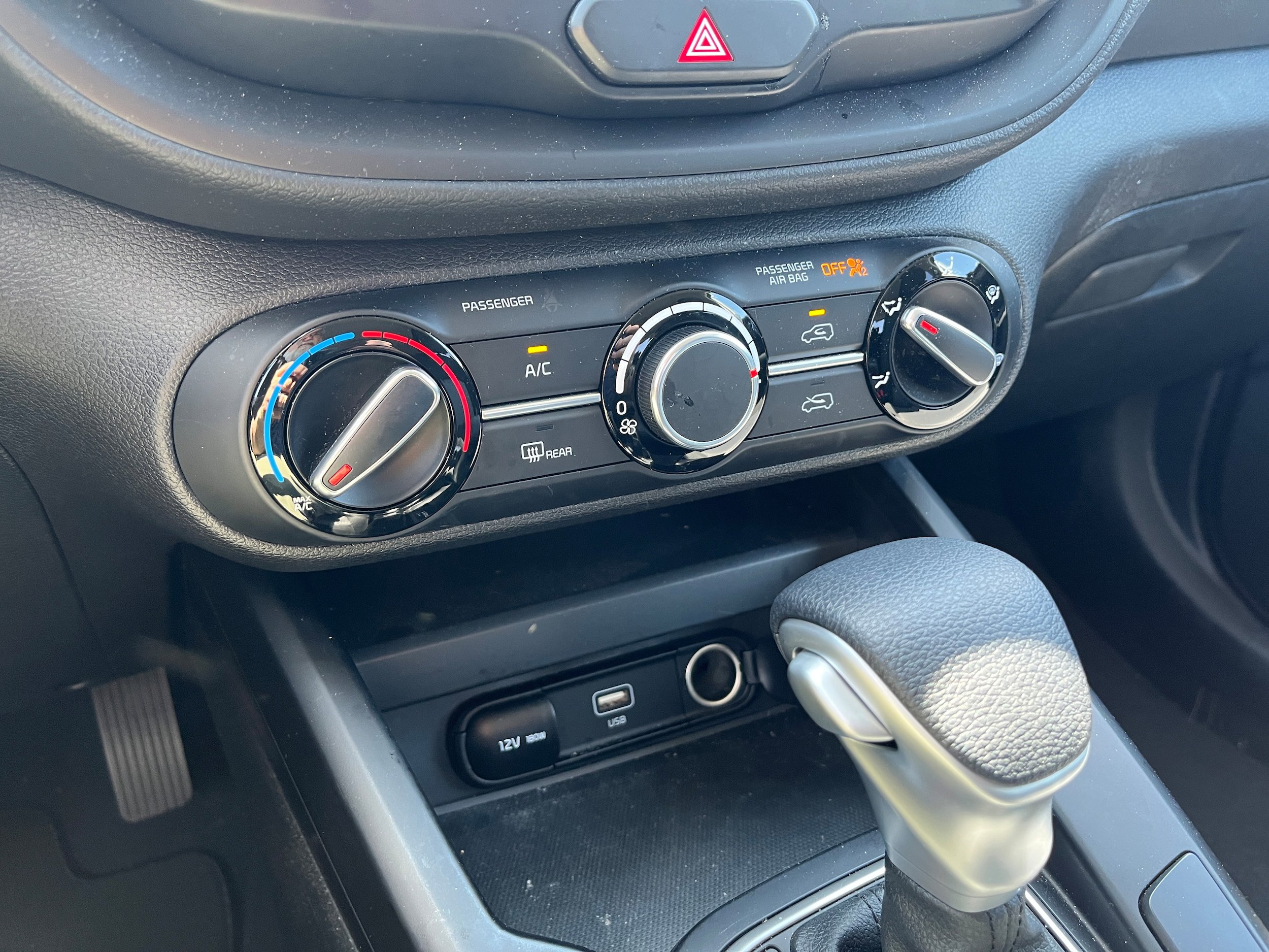Used 2023 Kia Soul LX w/ Option Group 015 FWD image 14
