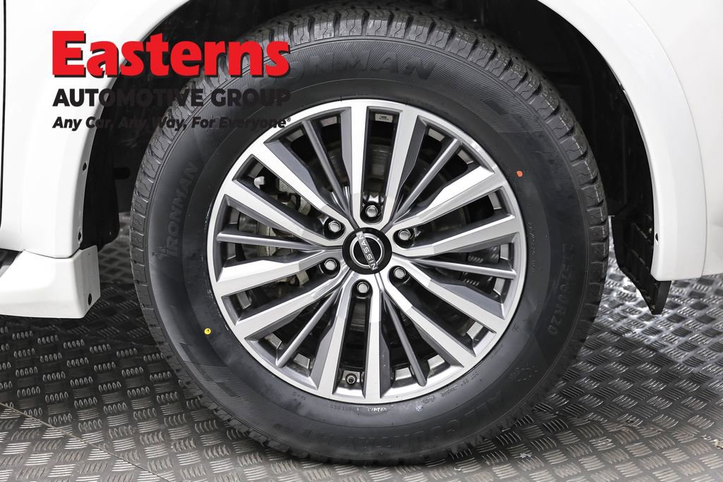 Used 2024 Nissan Armada SL w/ Captain's Chairs Package image 36