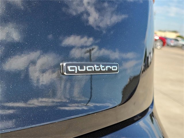 Certified 2025 Audi Q5 2.0T Premium Plus w/ Premium Plus Package image 11