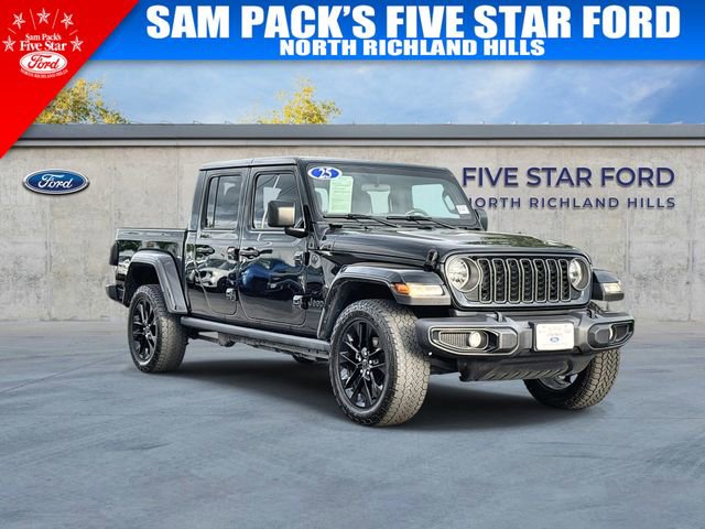 Used 2025 Jeep Gladiator Sport AWD/4WD image 1