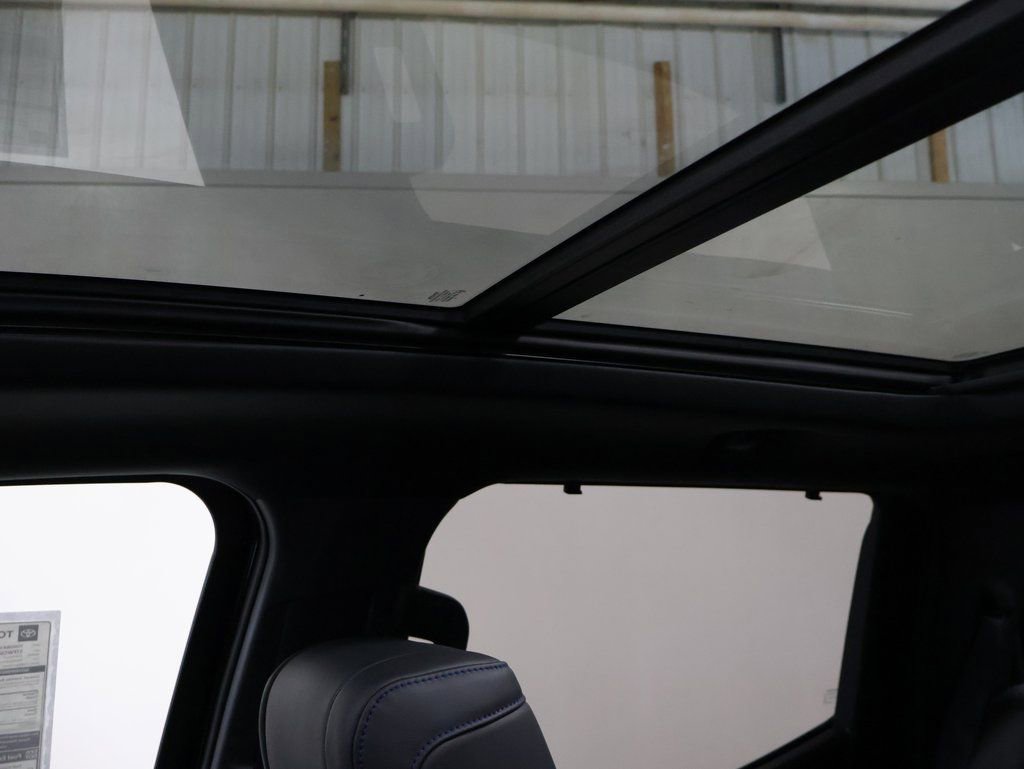 New 2025 Toyota Tundra Platinum image 33