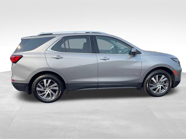 Used 2023 Chevrolet Equinox Premier AWD/4WD image 7