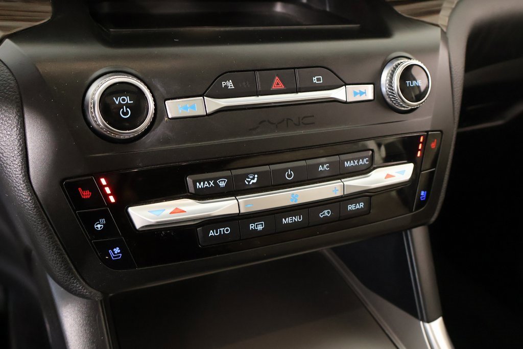 Used 2020 Ford Explorer Limited w/ Class III Trailer Tow Package image 7