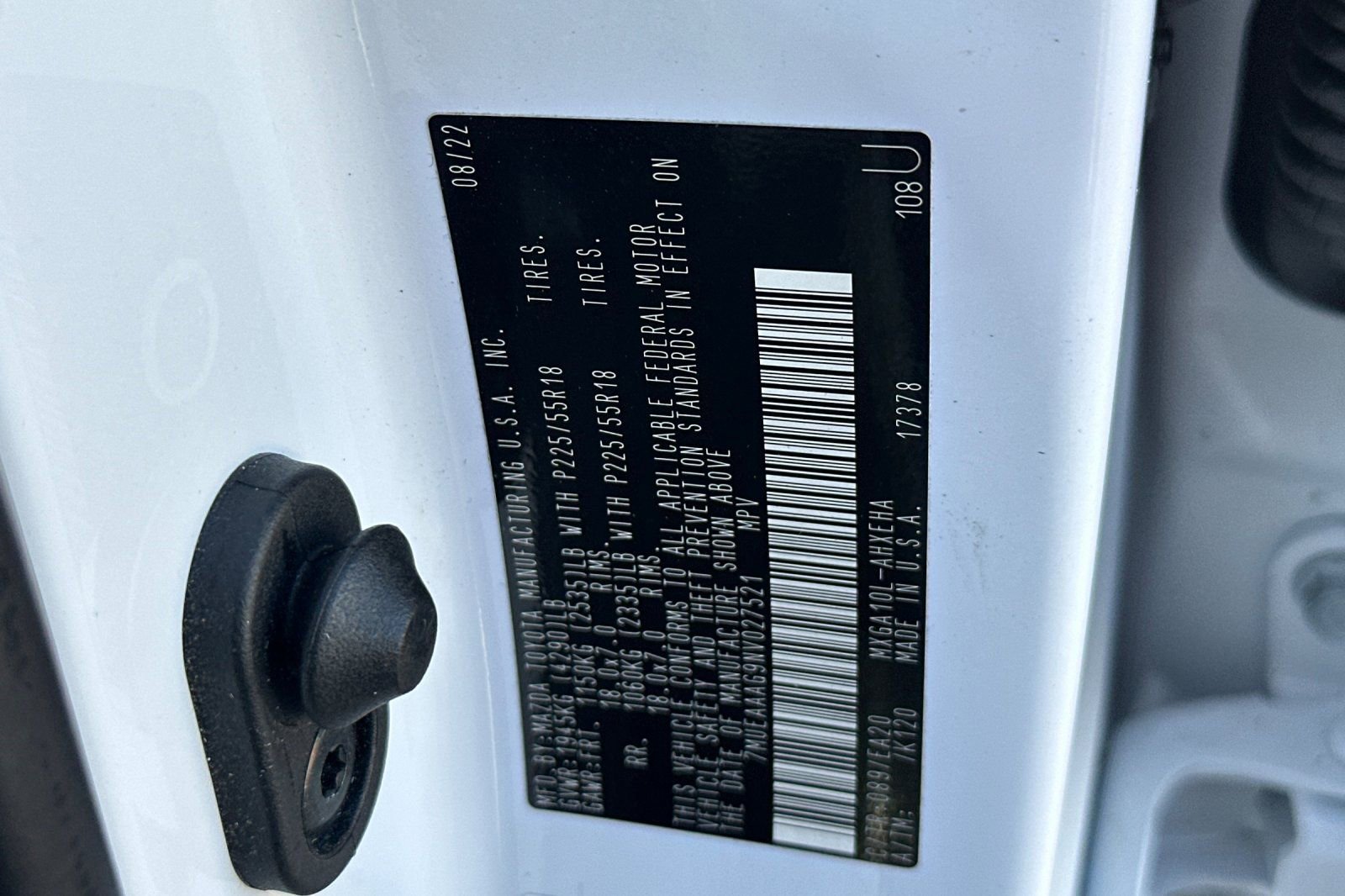 Used 2022 Toyota Corolla Cross XLE image 29