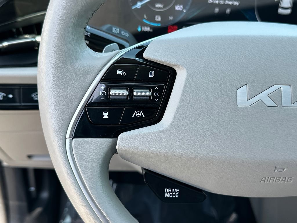 Certified 2023 Kia Niro Wind w/ Wind Preserve Package FWD image 24
