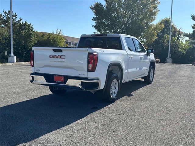 Used 2025 GMC Sierra 1500 SLE image 5