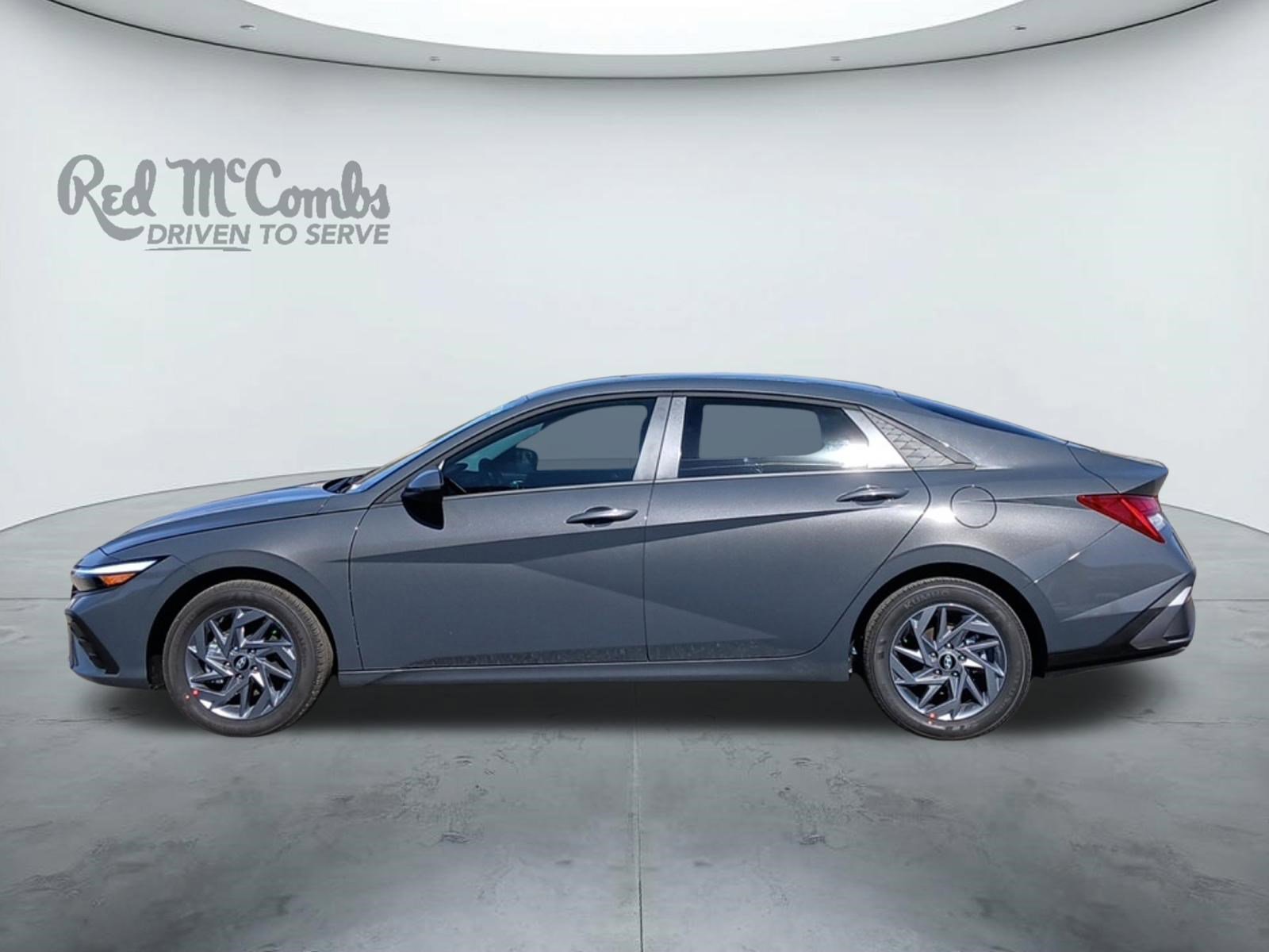 New 2026 Hyundai Elantra Blue image 2