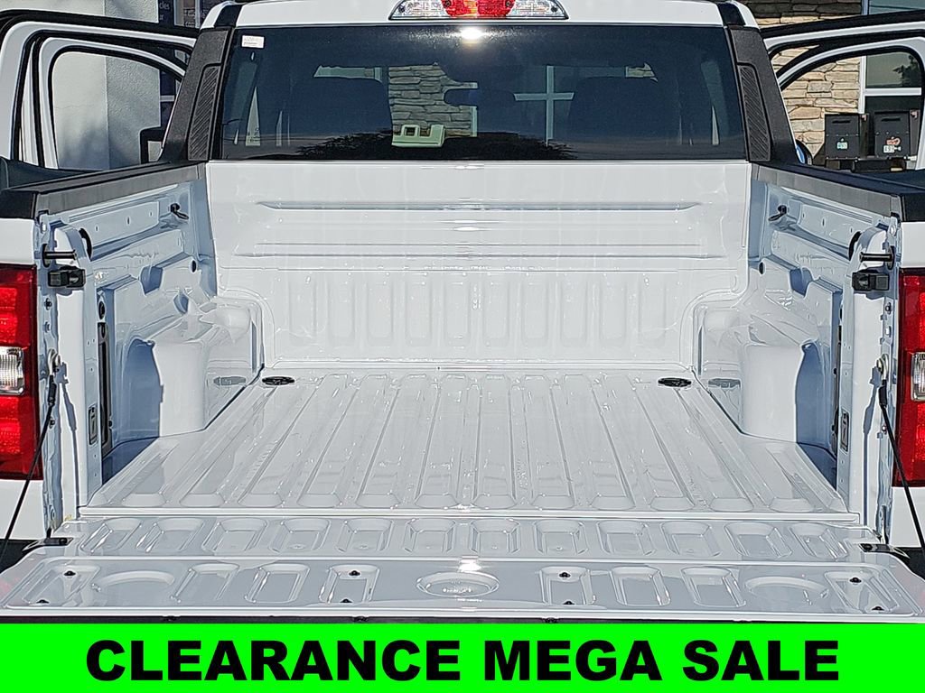 New 2025 Ford Maverick XLT image 12