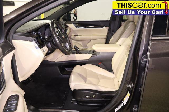 Used 2018 Cadillac XT5 FWD image 19
