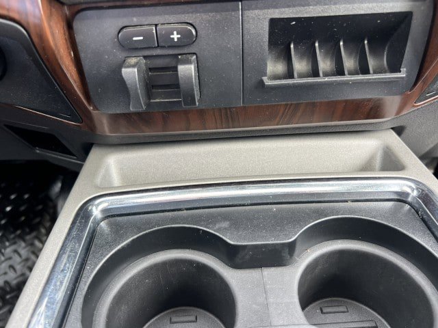 Used 2013 Ford F350 Lariat w/ Lariat Ultimate Pkg AWD/4WD image 21