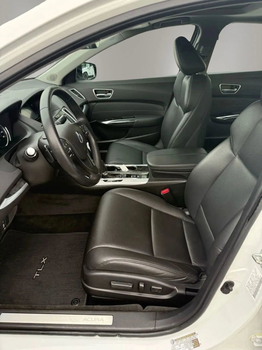 Used 2018 Acura TLX FWD image 14