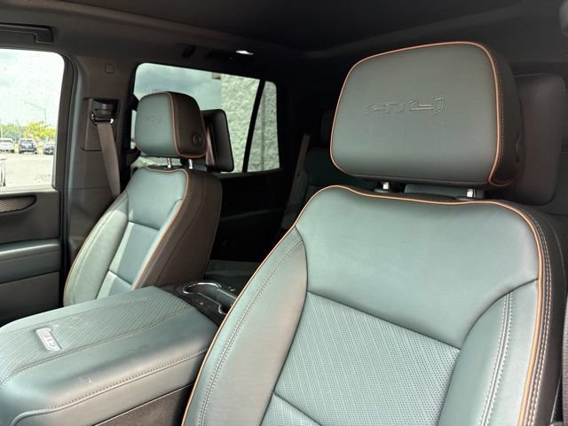 Used 2026 GMC Yukon AT4 w/ AT4 Premium Plus Package AWD/4WD image 13