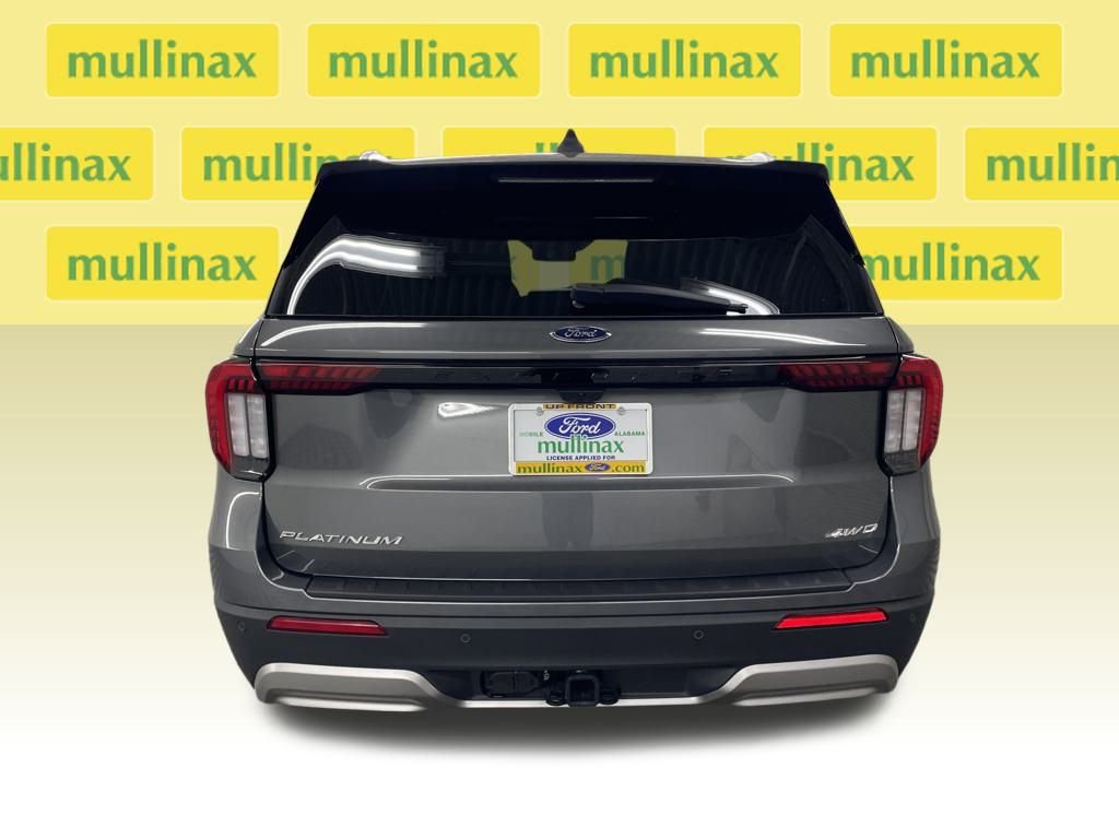 Certified 2025 Ford Explorer Platinum w/ LUX Leather Package image 10