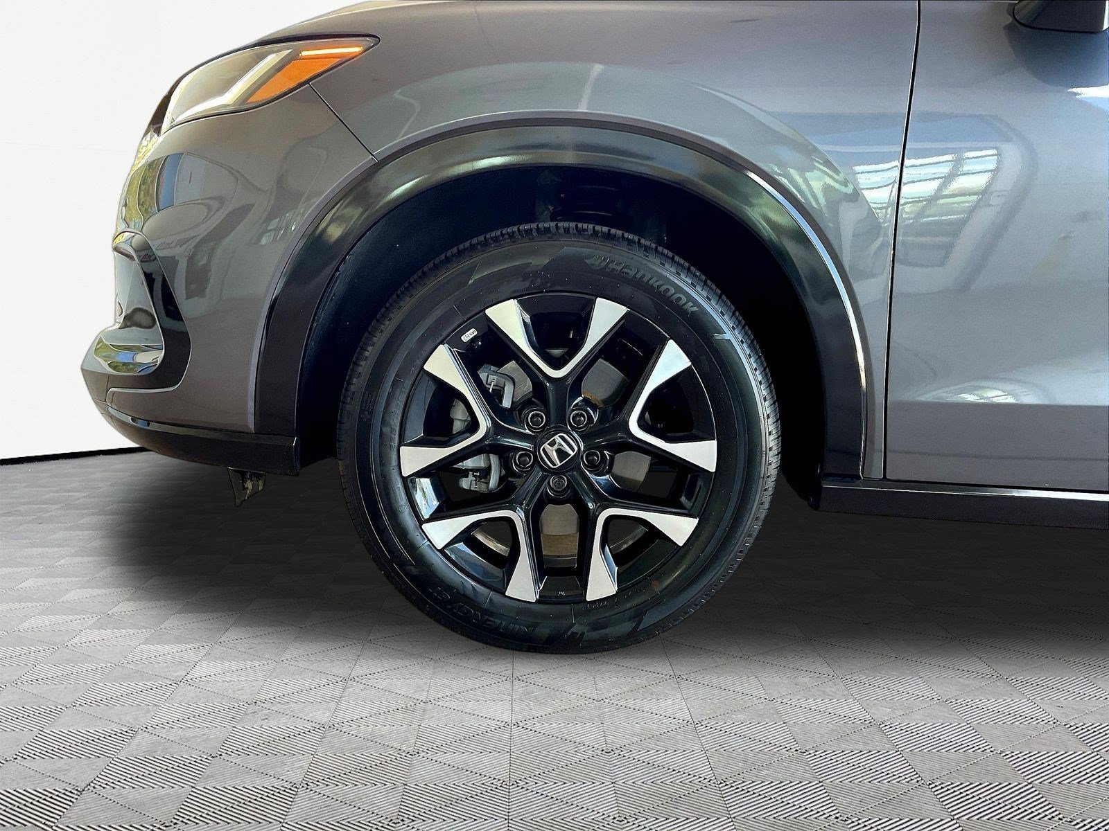 Used 2026 Honda HR-V EX-L image 32