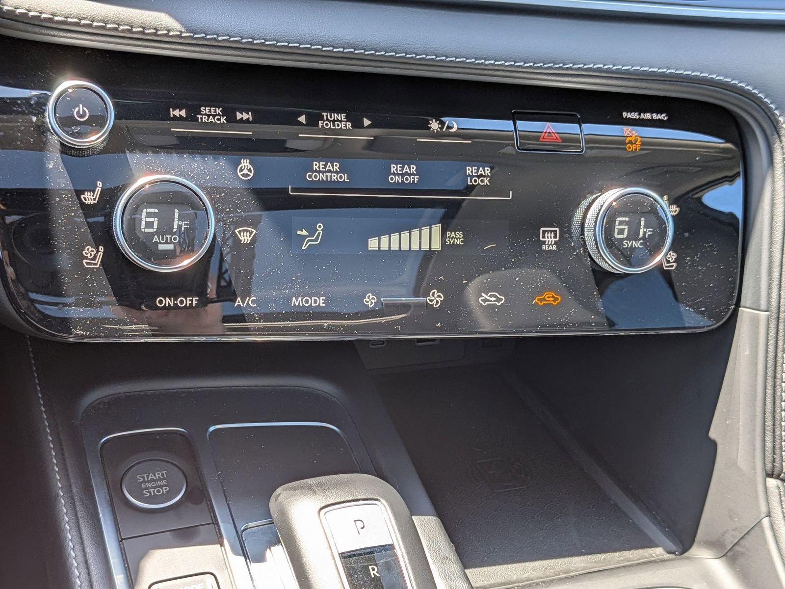 Used 2023 INFINITI QX60 Luxe image 25