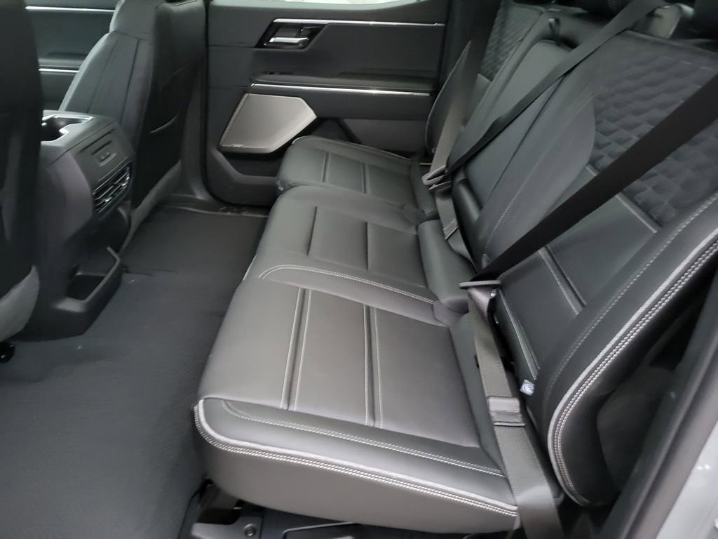 New 2024 GMC Sierra EV Denali image 4