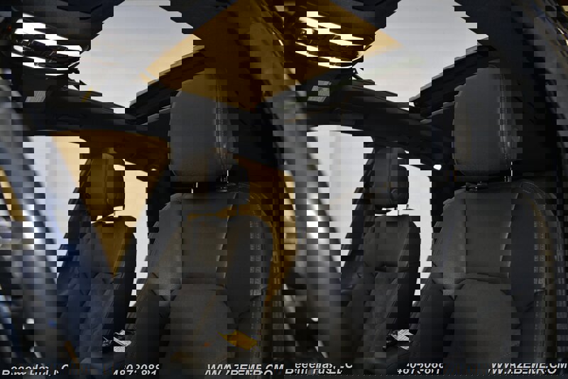 Used 2020 Porsche Macan S image 13