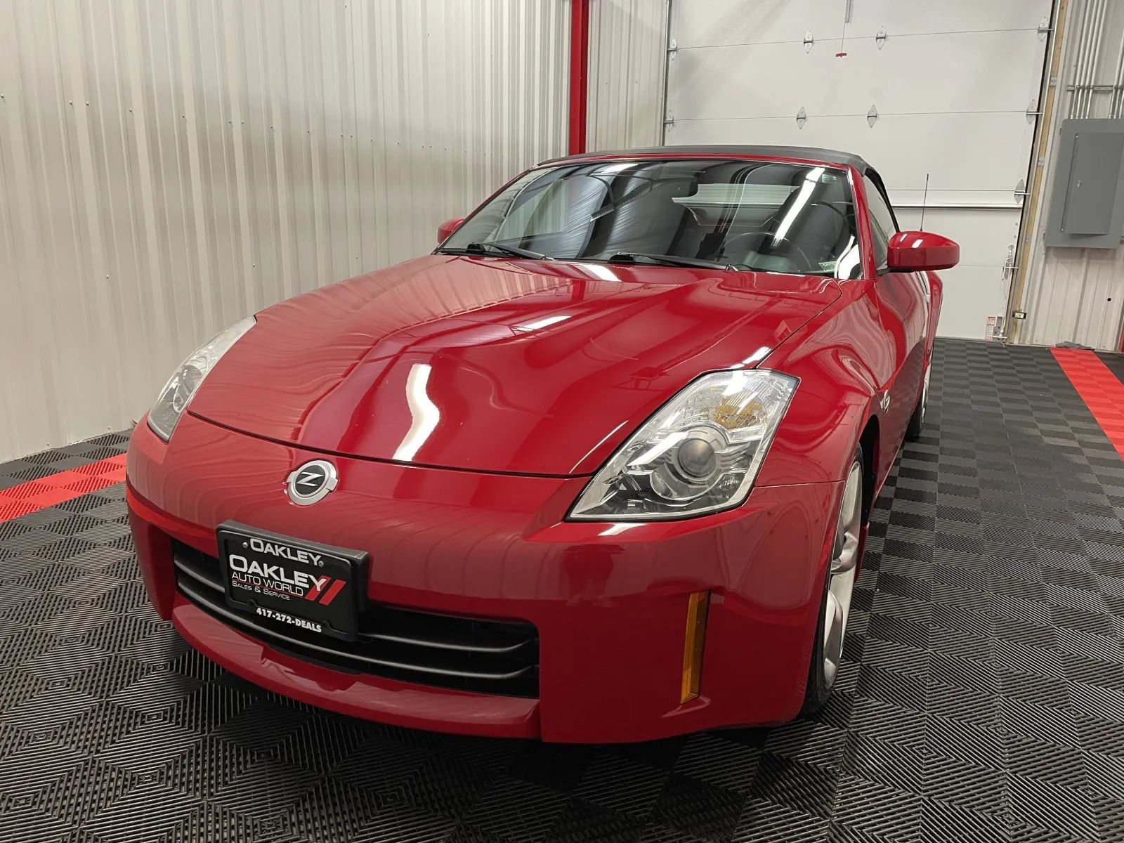 Used 2007 Nissan 350Z Enthusiast RWD image 13