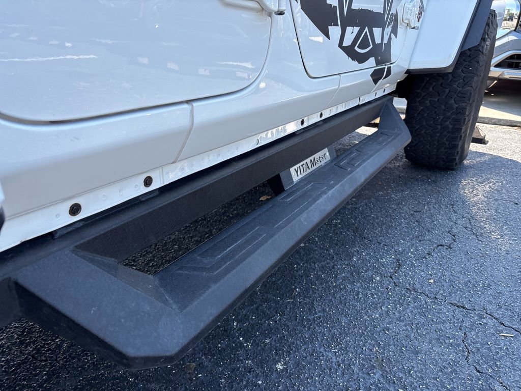 Used 2023 Jeep Wrangler Unlimited Rubicon w/ Xtreme 35 Tire Package image 8