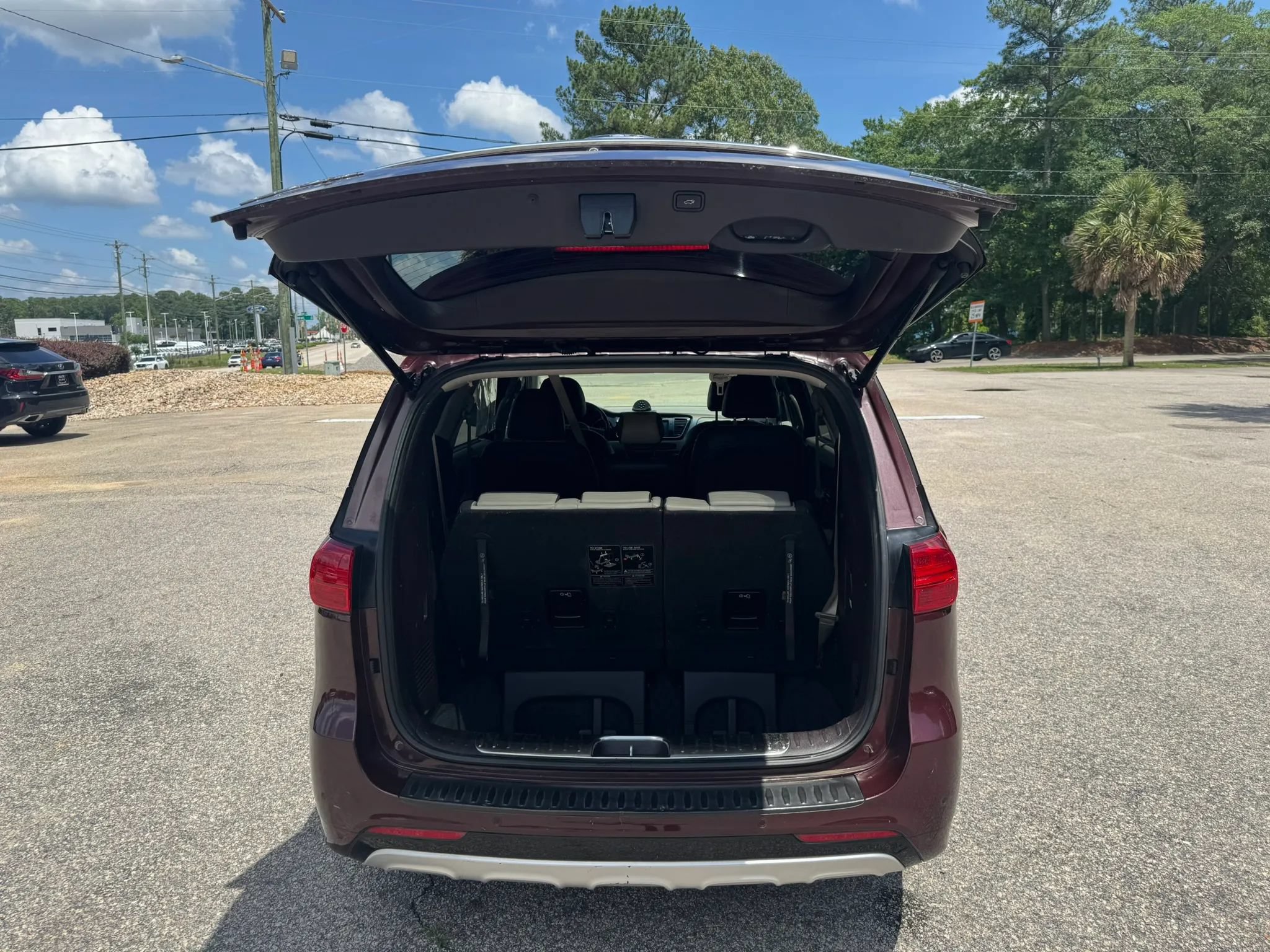 Used 2018 Kia Sedona SX Limited FWD image 26