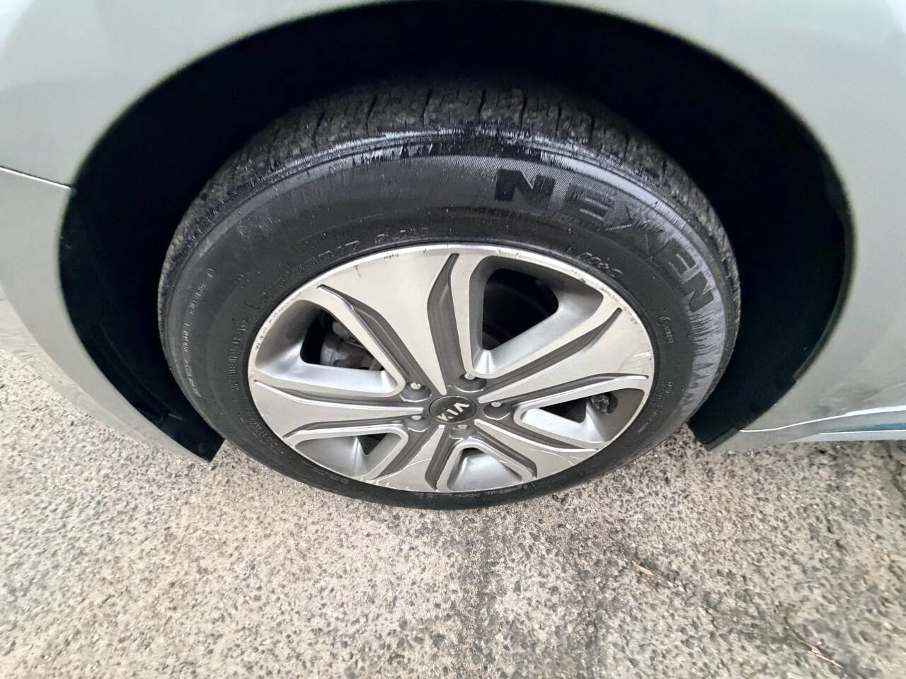 Used 2017 Kia Optima EX image 37
