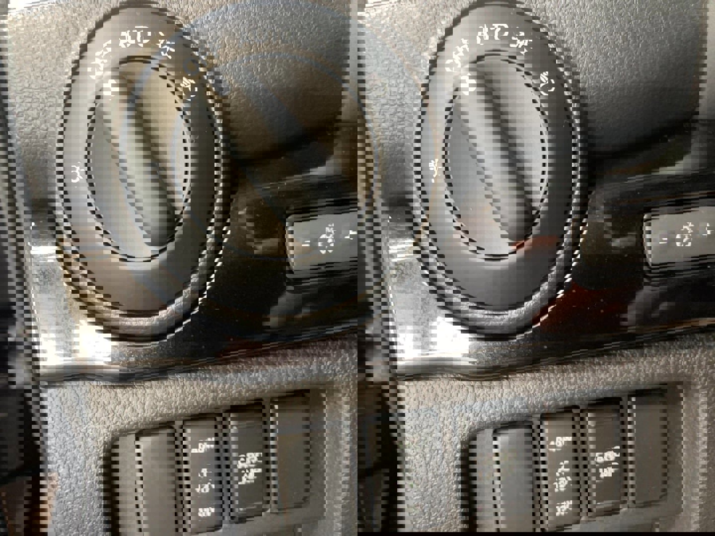 Used 2019 Nissan Titan SV w/ SV Convenience Package image 15