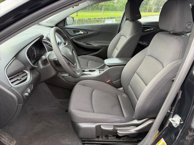 Used 2022 Chevrolet Malibu LS image 19