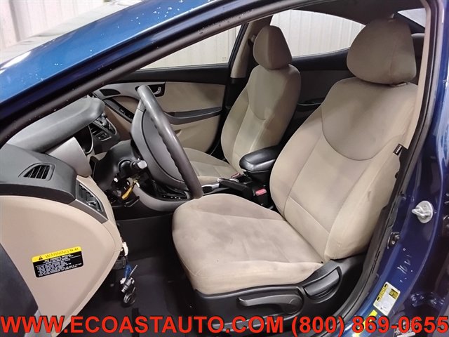 Used 2016 Hyundai Elantra SE w/ Option Group 02 FWD image 10