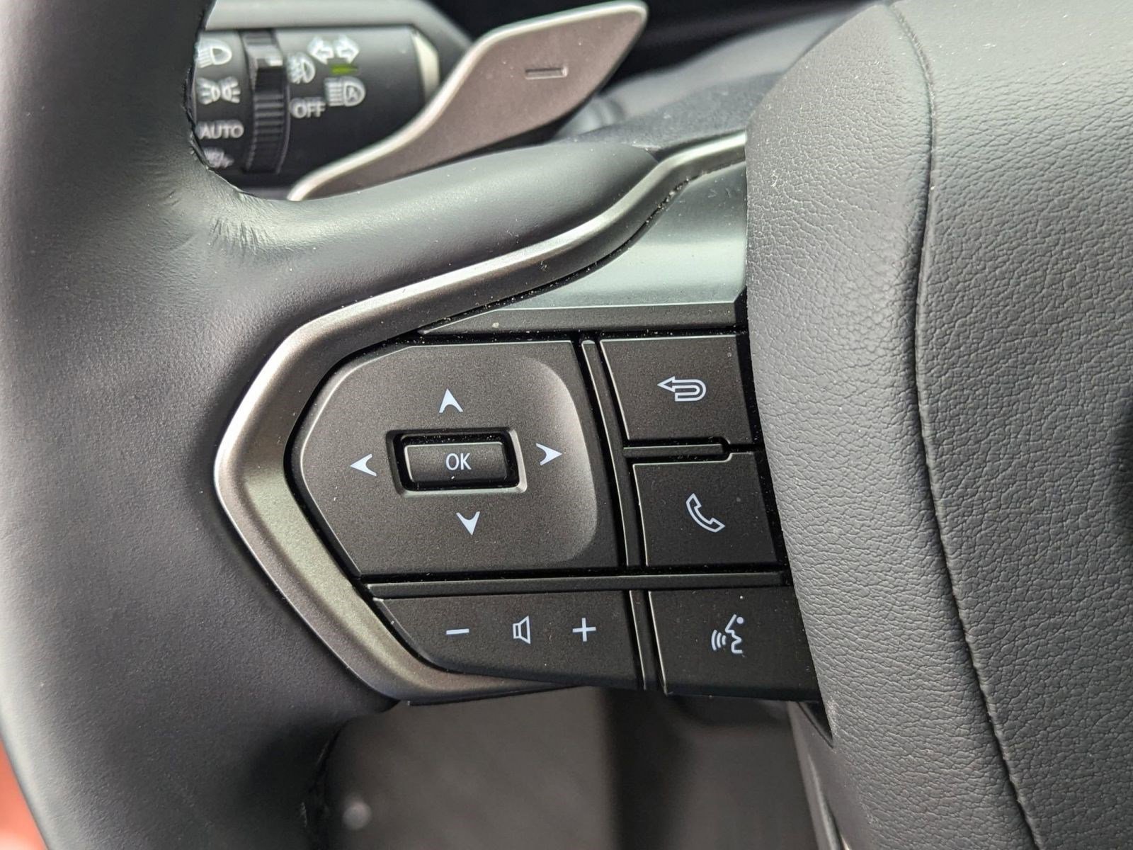 Certified 2025 Lexus NX 350 AWD image 25