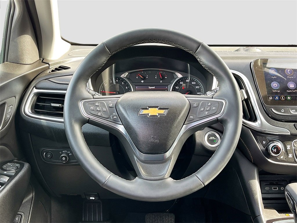 Used 2024 Chevrolet Equinox Premier image 11