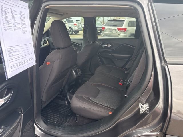 Used 2016 Jeep Cherokee 75th Anniversary image 11