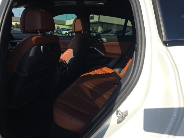 Used 2023 BMW X6 xDrive40i w/ Executive Package AWD/4WD image 27