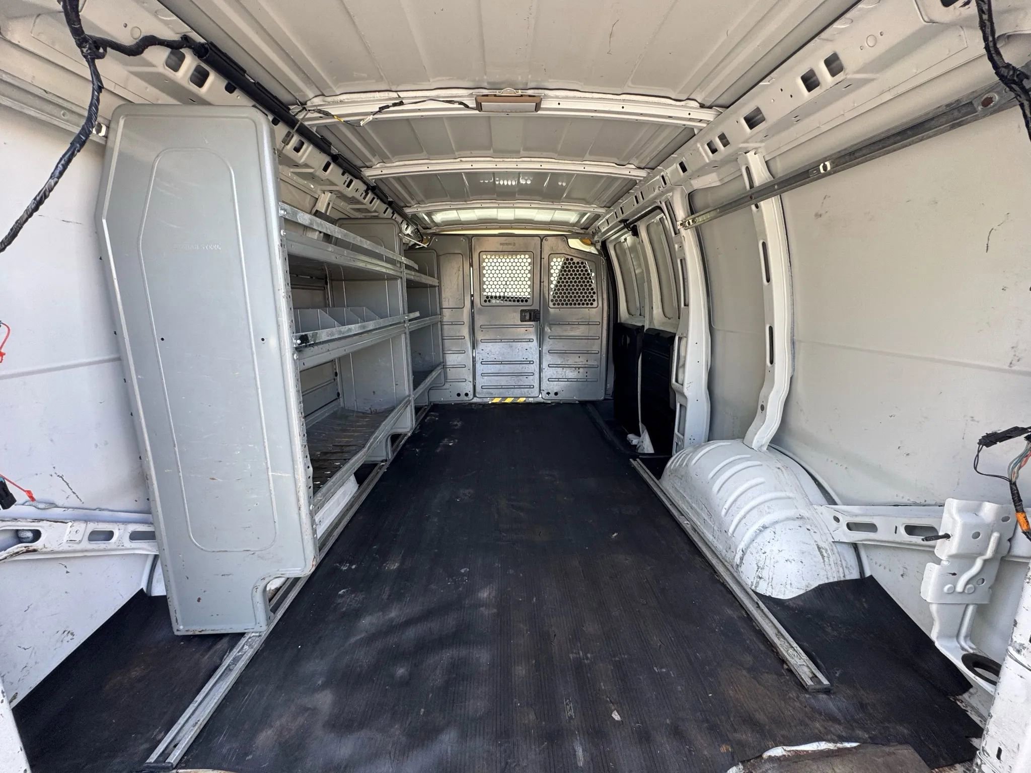 Used 2013 Chevrolet Express 3500 image 16