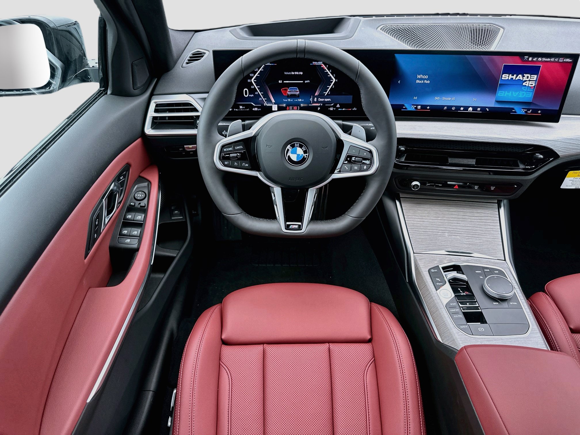 New 2026 BMW 330i Sedan w/ M Sport Package RWD image 18
