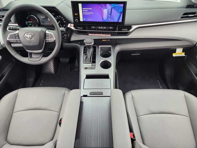 New 2026 Toyota Sienna XLE FWD image 20