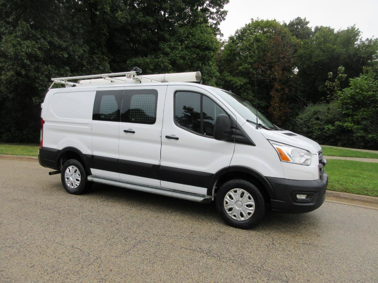 Used 2020 Ford Transit 250 Low Roof w/ Exterior Upgrade Package RWD image 5