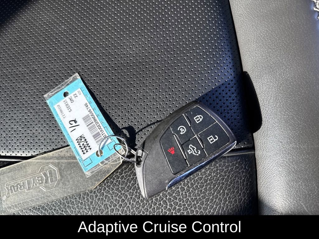 Used 2022 GMC Sierra 1500 Denali w/ Denali Reserve Package image 30