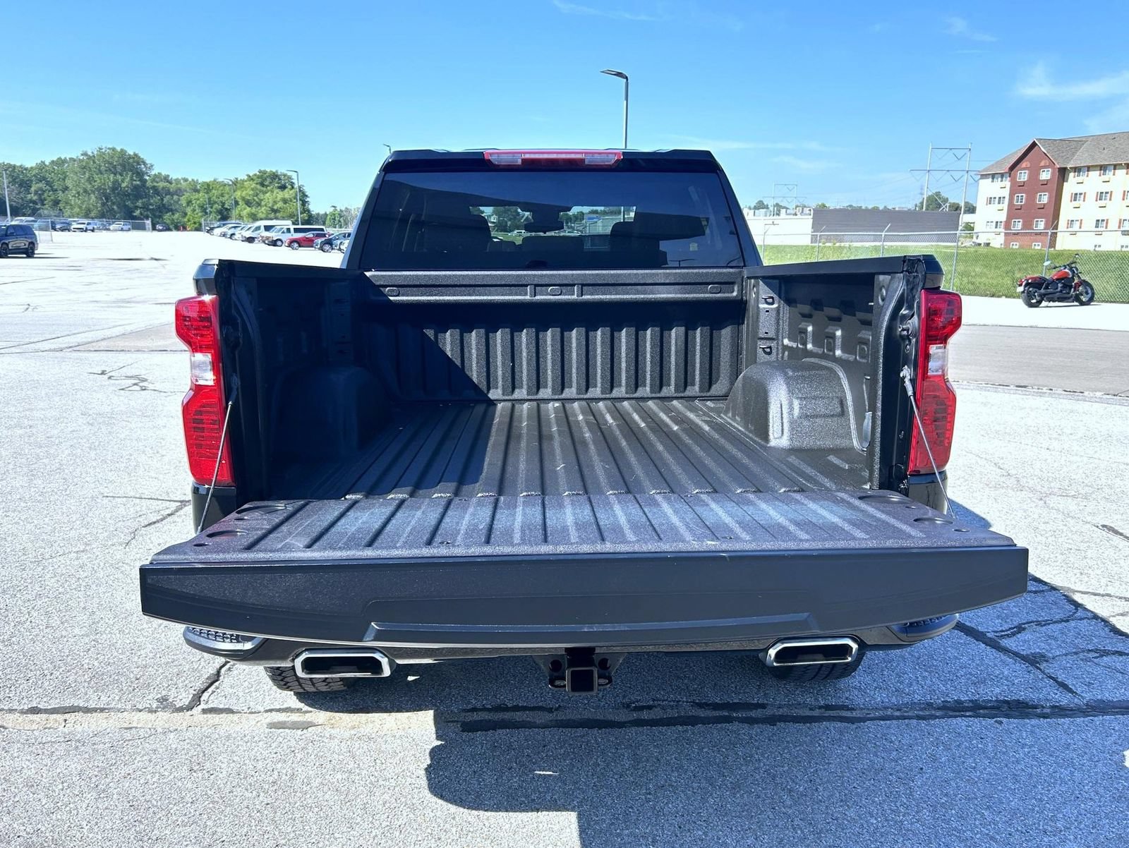 Certified 2023 Chevrolet Silverado 1500 Custom Trail Boss AWD/4WD image 22