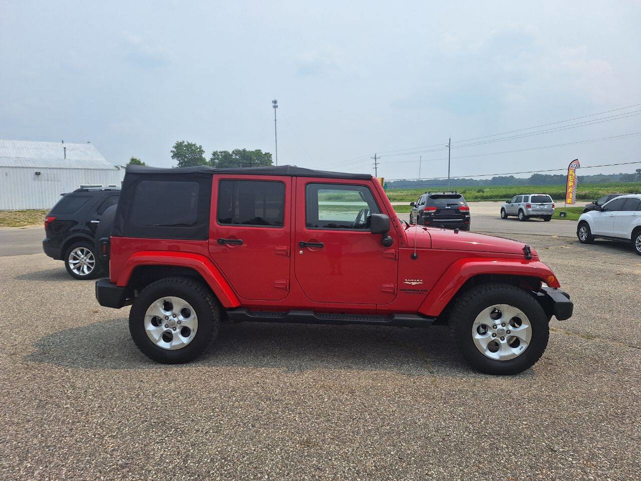 Used 2014 Jeep Wrangler Unlimited Sahara w/ Connectivity Group image 3