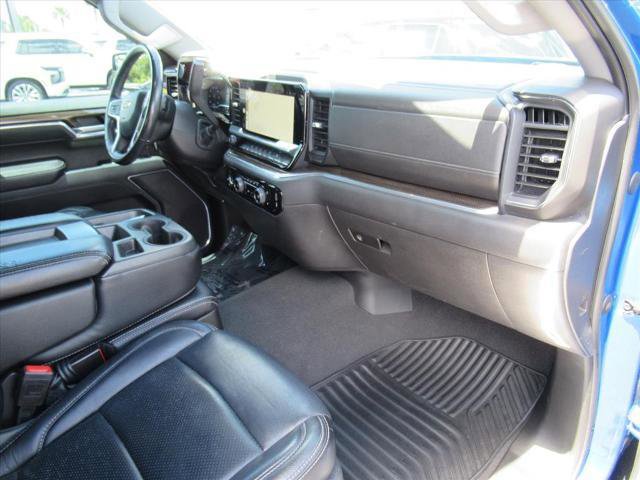 Used 2022 Chevrolet Silverado 1500 LT AWD/4WD image 11