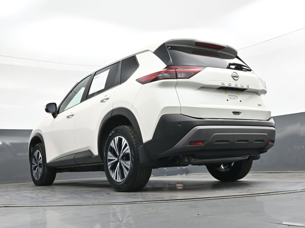Used 2023 Nissan Rogue SV FWD image 41