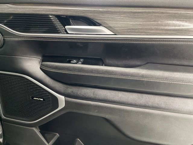 Used 2024 Jeep Wagoneer L Series II w/ Flexible Seating Group image 33