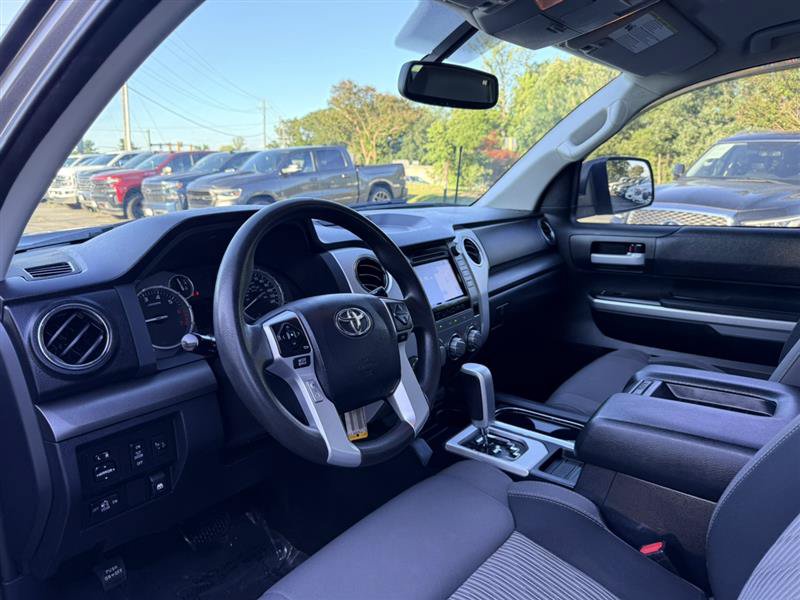 Used 2017 Toyota Tundra SR5 AWD/4WD image 26