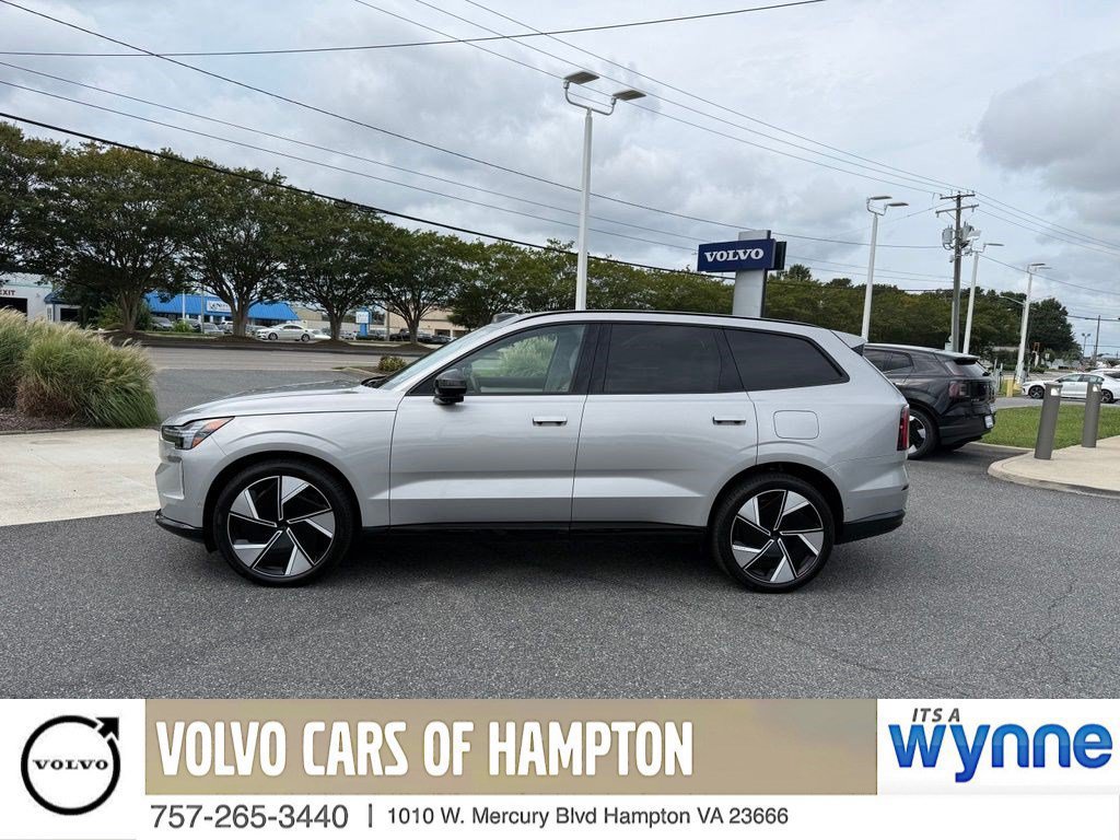 Used 2025 Volvo EX90 Ultra