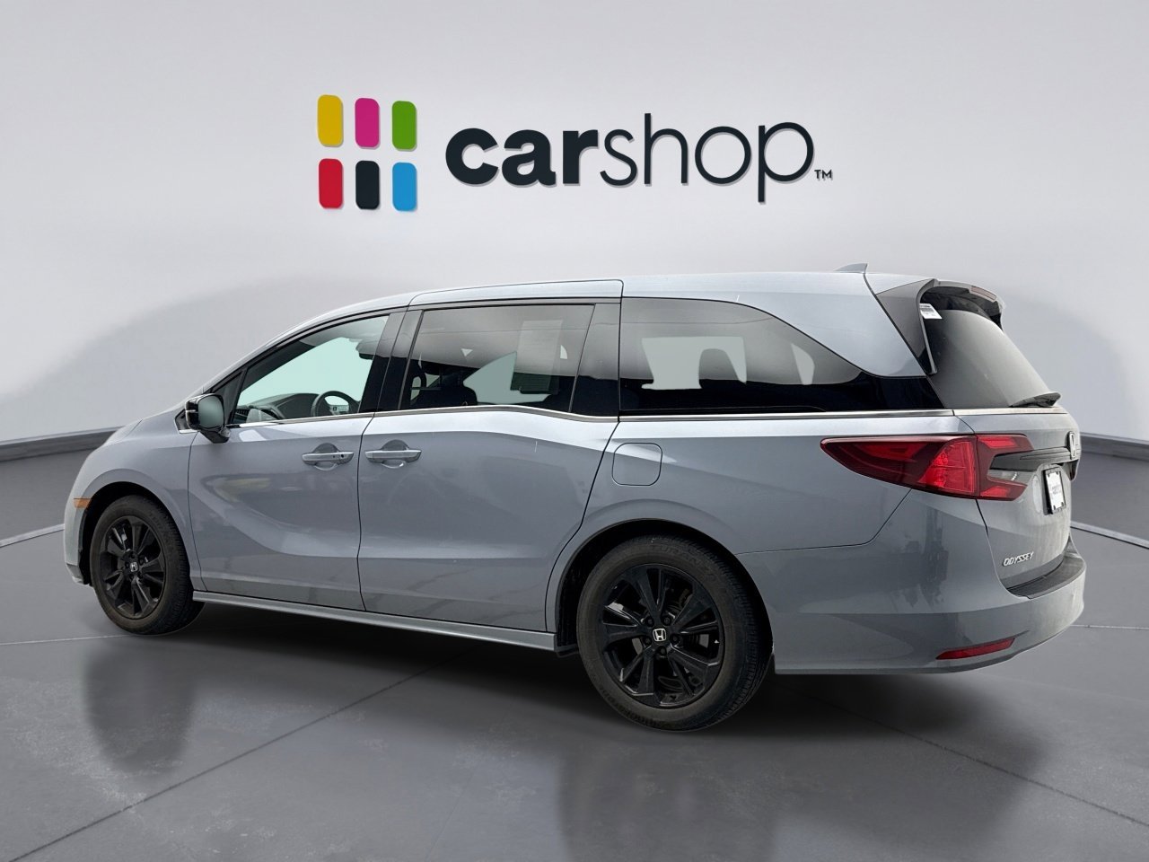 Used 2023 Honda Odyssey Sport image 3