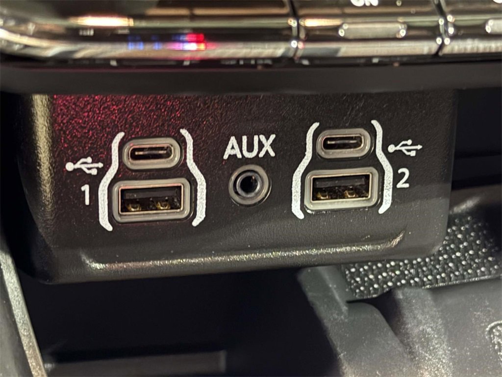 Certified 2021 Dodge Durango R/T w/ Blacktop Package image 28